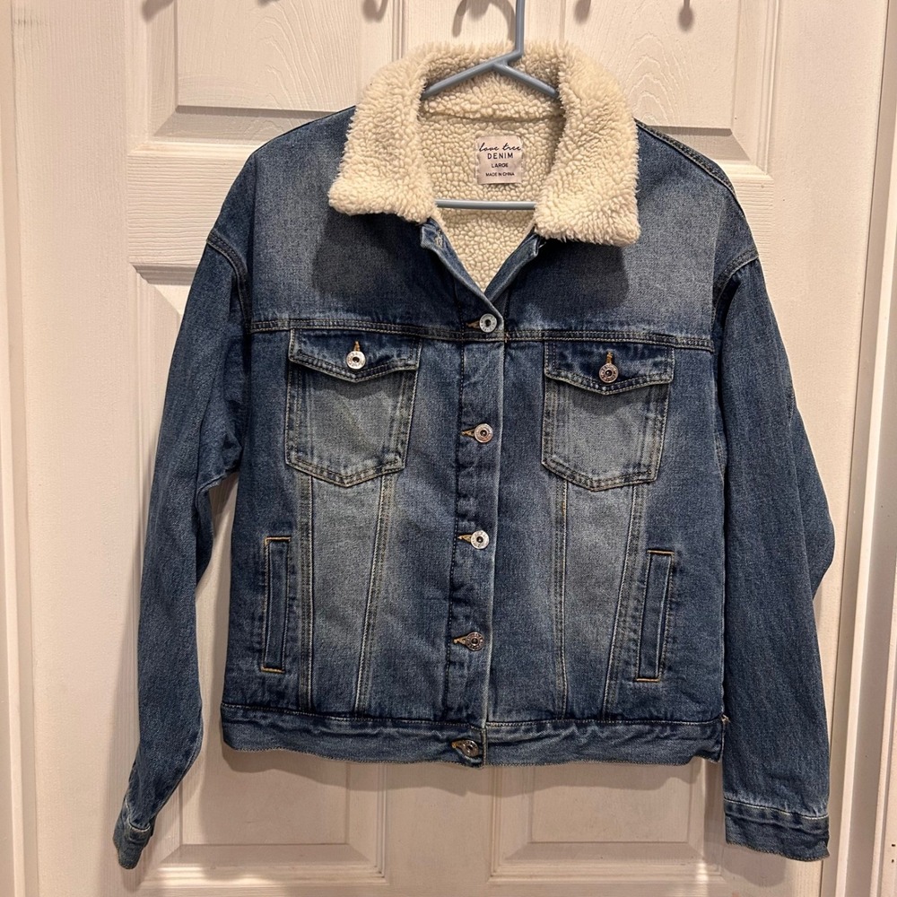 Love Tree Denim Womens Large Sherpa Lined Denim Trucker Jacket Medium Blue Wash